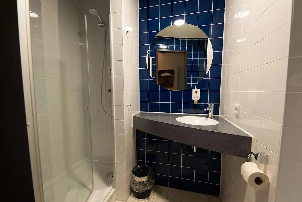 B&B Hotel Bremen-Ueberseestadt Бремен